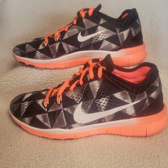 Nike Free 5.0 TR Fit 5 Print Women's Sneakers - Cross Training Athletic - Sz 6.5 - Picture 1 of 11